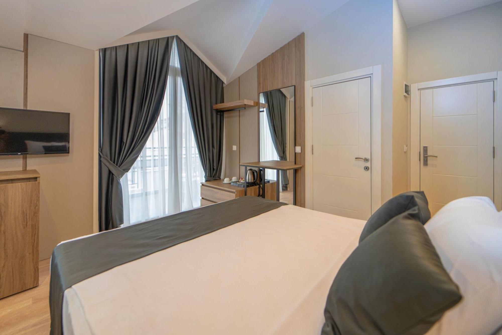 Deniz Boutique Hotel 안탈리아 외부 사진